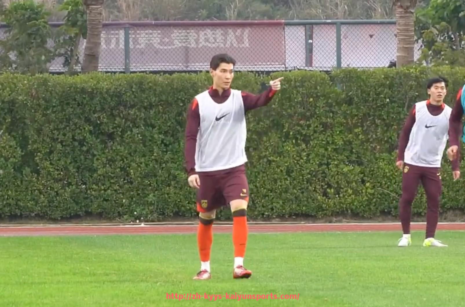 ky开云-世俱杯决赛球队精神面貌观察:赛前状态、士气与团队氛围